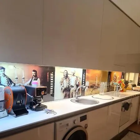 140m2 Floorcentral Loft 24hr Self Check-in Apartment