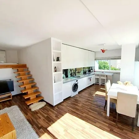 140m2 Floorcentral Loft 24hr Self Check-in * Tirana