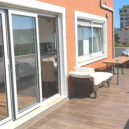 Апартаменты 140m2 Floorcentral Loft 24hr Self Check-in Тирана