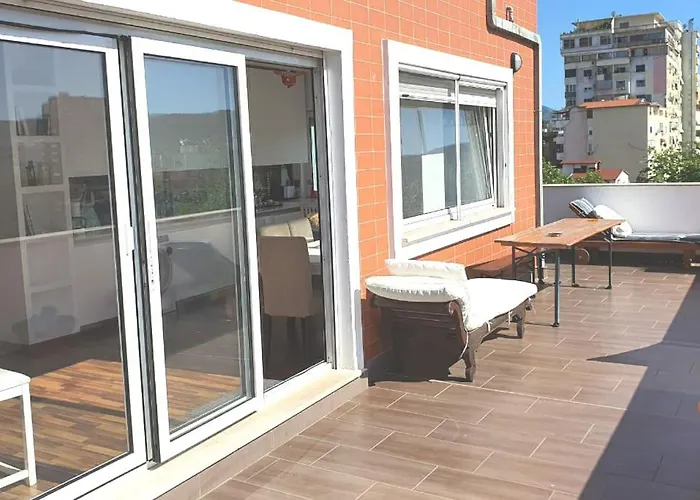 公寓 140m2 Floorcentral Loft 24hr Self Check-in 地拉那